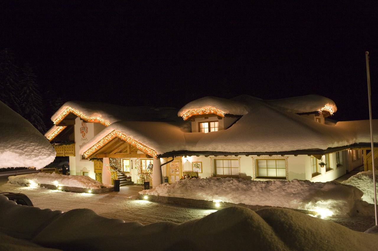 Vidor Resort Pozza di Fassa Exterior photo